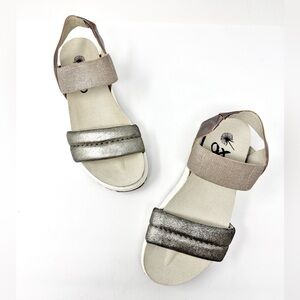 OTBT Libra Sporty Platform Leather Lug Sole Sandals Silver